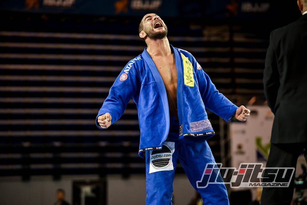 See complete event gallery + order prints and downloads - www.mikecalimbas.com/BJJ/IBJJFPANS2015SUNDAY