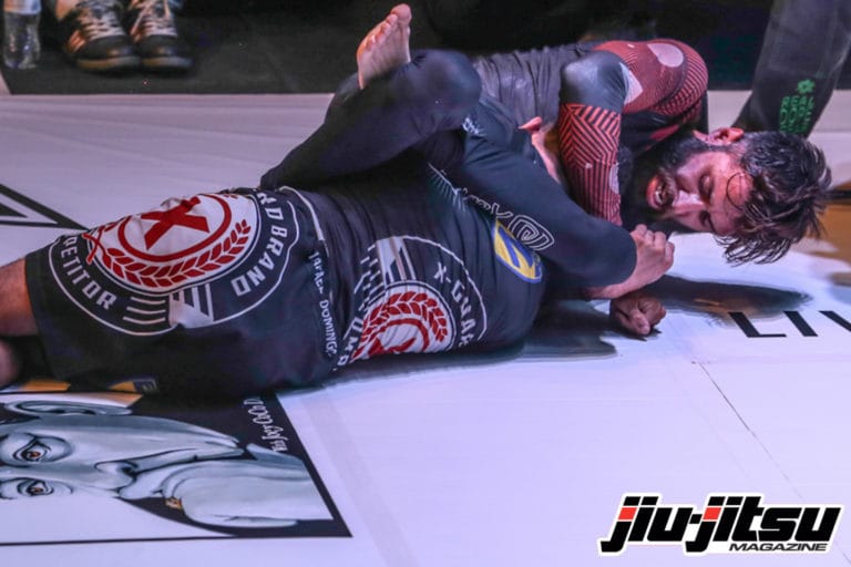 EBI 10: Geo Martinez beats Eddie Cummings to Retain Bantamweight Belt in Mexico